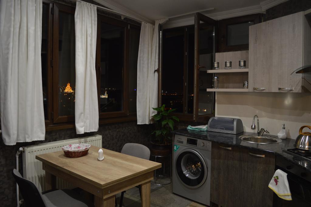 Apartamento Terasa Mtacminda Tiflis Exterior foto