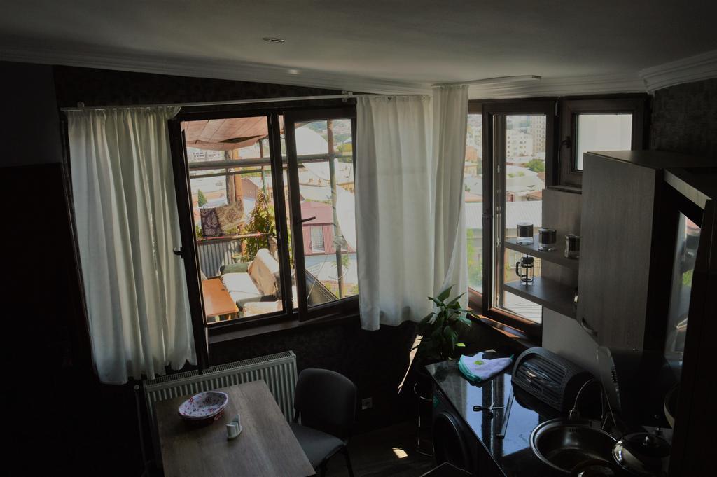 Apartamento Terasa Mtacminda Tiflis Exterior foto